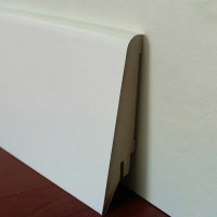plintus-mdf-super-profil-pp-1682-belyj